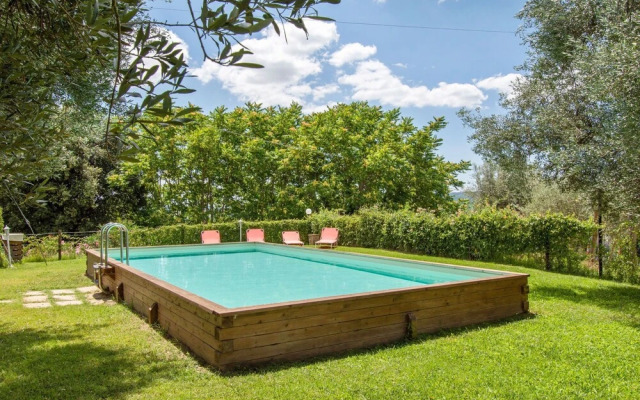 Cosy Apartment in Perugia - Tavernacce with Swimming Pool