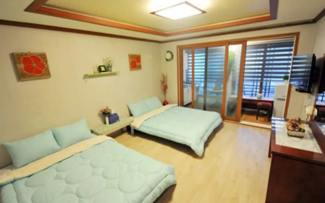 Sokcho Sea Fragrance Pension