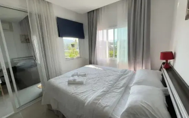 phuket Naka Condon Kitty 52