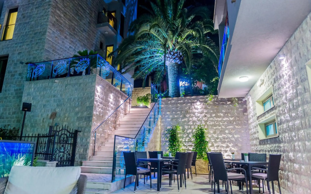 Butua Residence