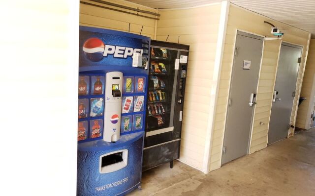 InTown Suites Extended Stay - Atlanta Cumming