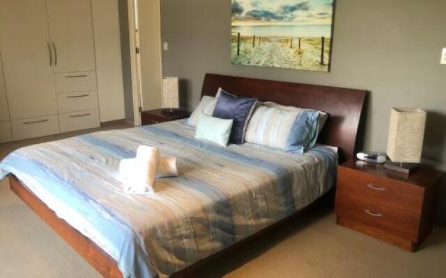 Sonoma Holiday House #8