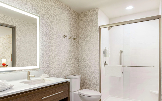 Home2 Suites By Hilton Minneapolis University Area