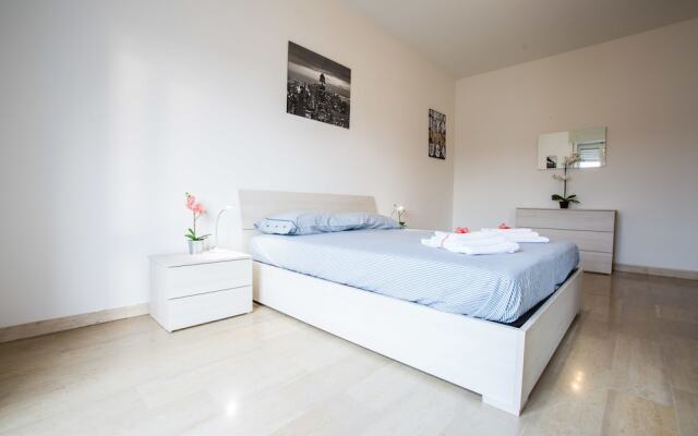 Bright Apartments Desenzano - La Quiete Lake View