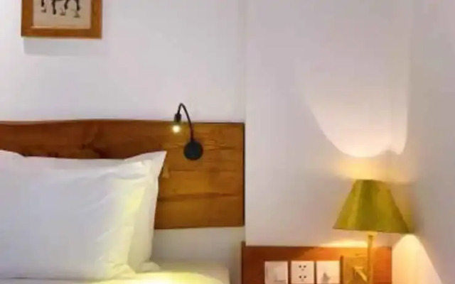 22Housing - 22Land Residence Hotel