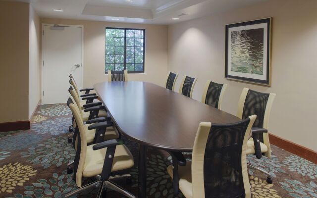 Staybridge Suites Fayetteville/Univ Of Arkansas by IHG