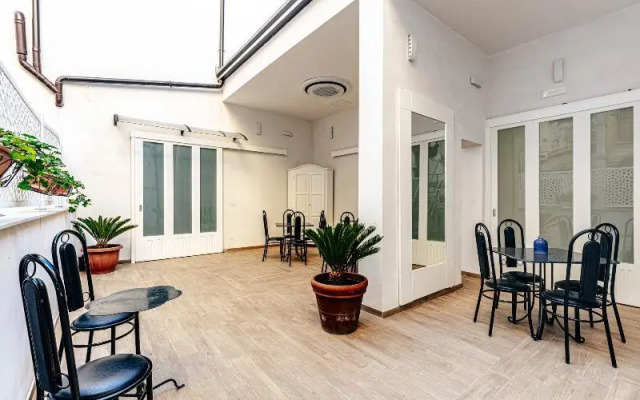 Giulio Cesare 14 Residence