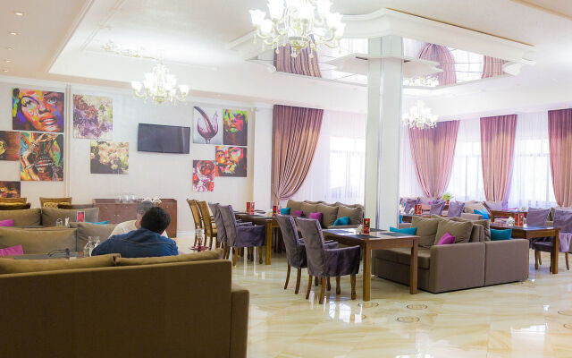 Boutique Hotel Tomiris