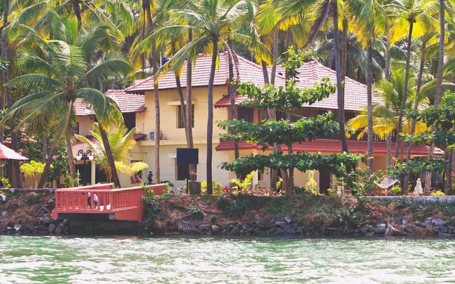 Paradise Lagoon