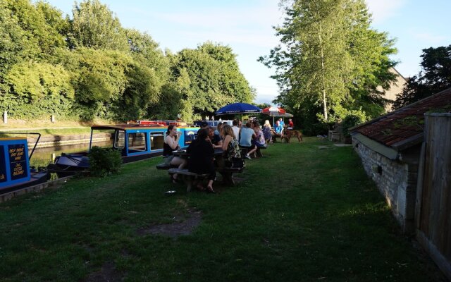 The Barge Inn