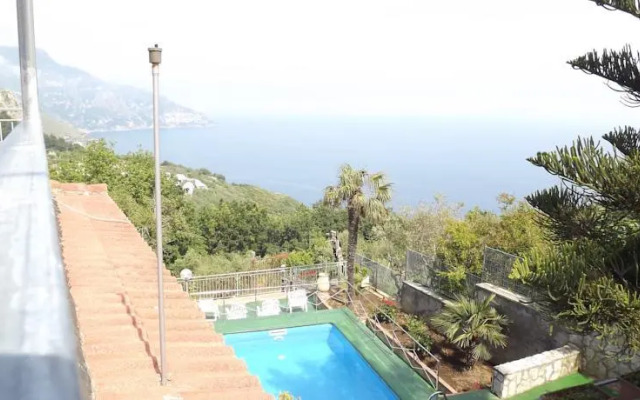 Villa del Pino