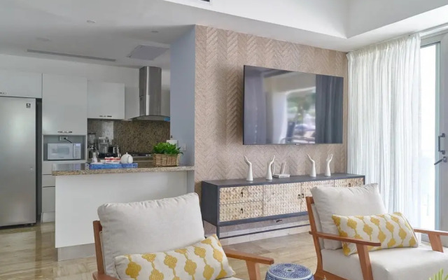 Beach Condo w Amazing View A-103 Costa Atlantica