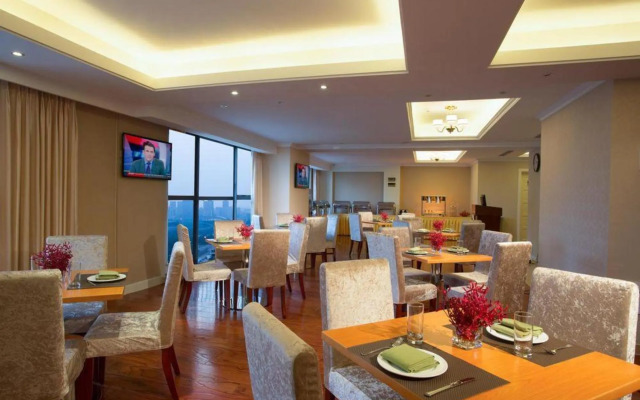 Kombo hotel apartment