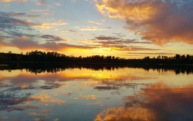 Country Inn & Suites by Radisson, Bemidji, MN