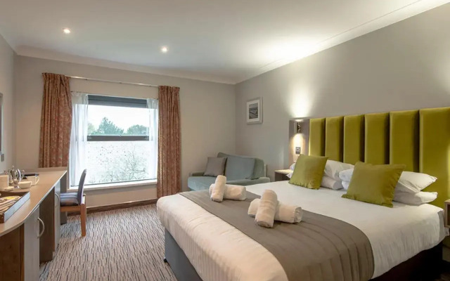 The Hog's Back Hotel & Spa Farnham
