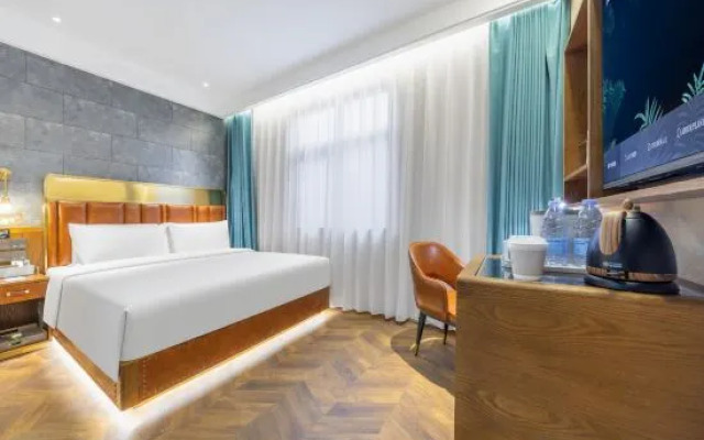 Atour X Hotel Dacheng Road PLA 301 General Hospital
