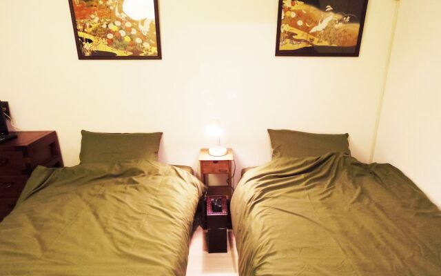 Cozy Japanese Style Room