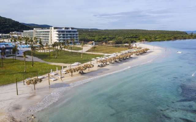 Ocean Coral Spring Resort - All inclusive