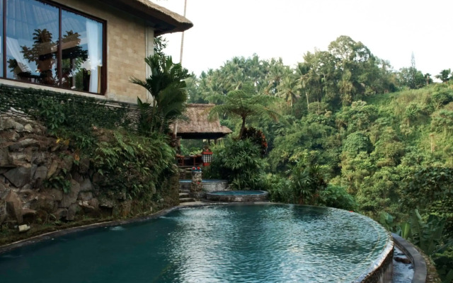 Pita Maha Resort & Spa
