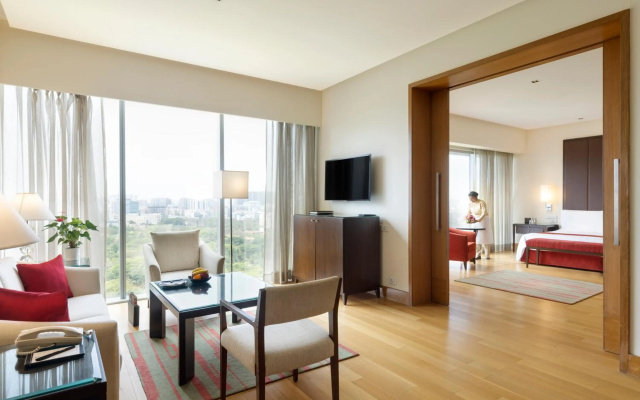 Trident Hyderabad – Guest Rooms – Hyderabad