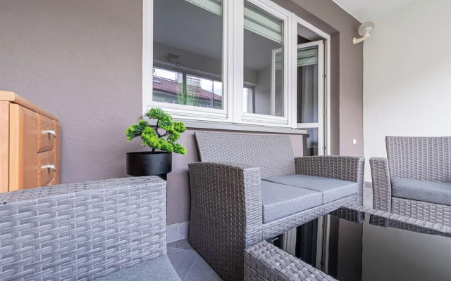 RentPlanet - Apartament Ulrychów