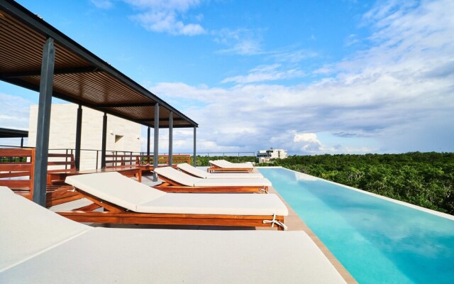 Tulum 525 #105 By Lockey