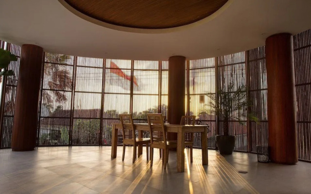 Curve House Umalas