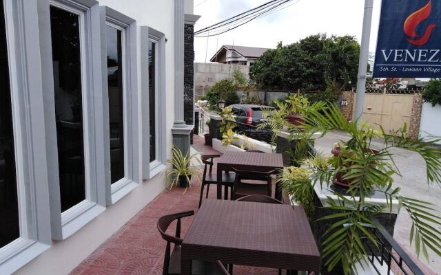 Venezia Suites Hotel Iloilo
