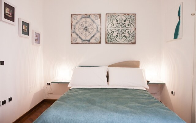 Isa Guest Rooms