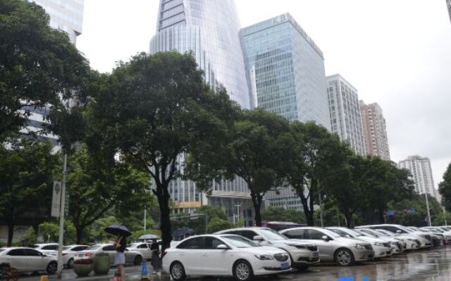 Yumi Hotel Apartment (Guangzhou Zhujiang New Town Branch)