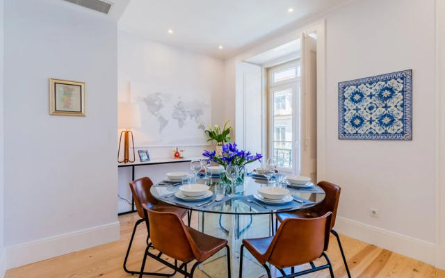 Life is Good in Lisbon Baixa Apartment