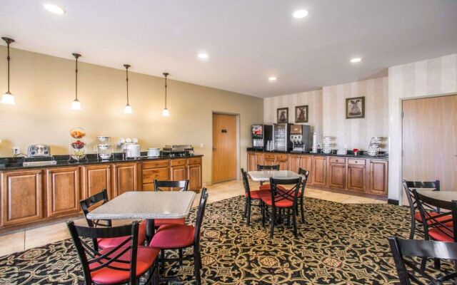 Sleep Inn & Suites Washington near Peoria