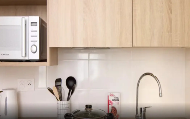 Quality Suites Cherbourg