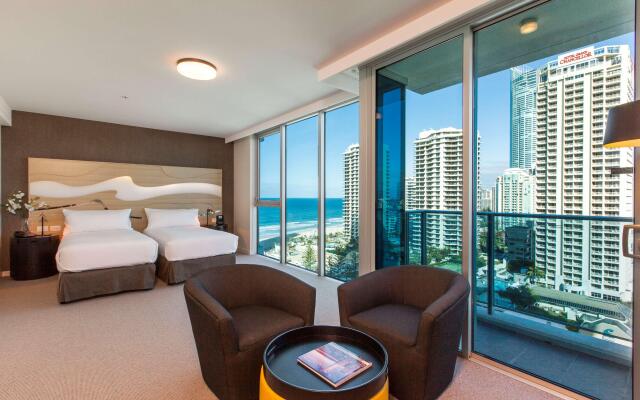 Hilton Surfers Paradise Hotel & Residences.