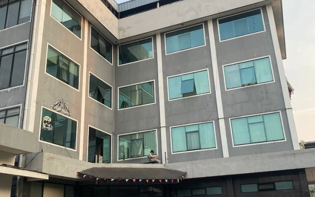 Hotel O Palmerah Near Binus University Formerly Wisma Bango