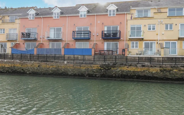 Mountbatten House