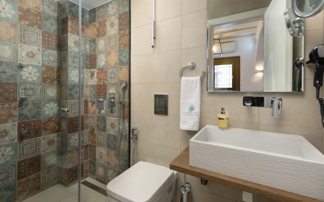 Lindos Shore Junior Suite