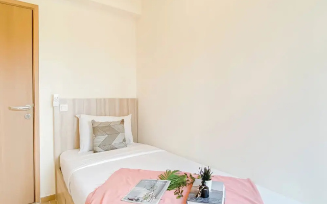 Spacious 3Br With Neutral Toned At Meikarta Apartment