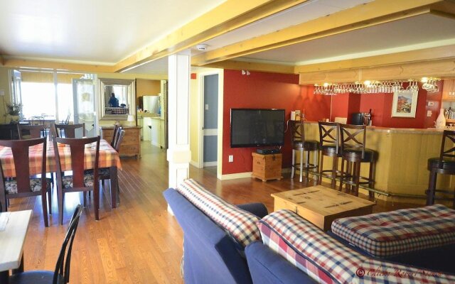 Auberge sur le Fleuve