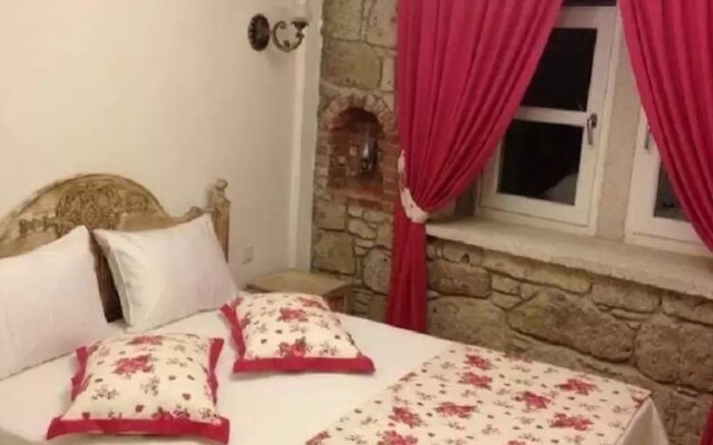 Alacati Ciftekuyu Butik Otel