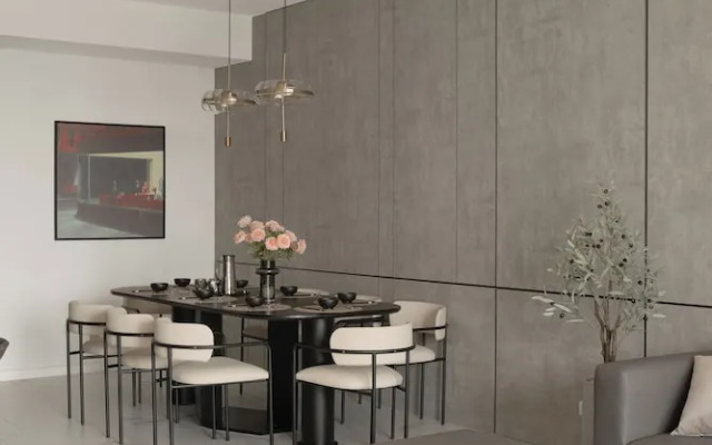 CR Concept Metropole High-end Apartment