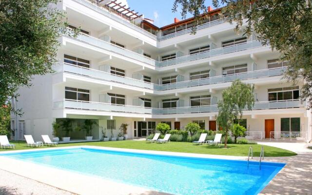 Corina Suites and Apartments