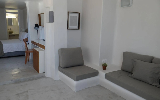 Amaze Suites