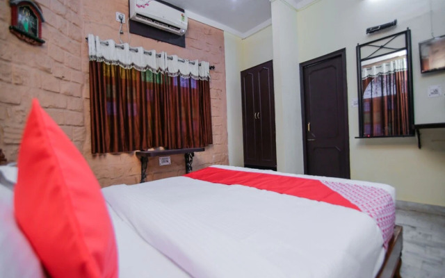 OYO 16799 Shikargarh Palace Resorts