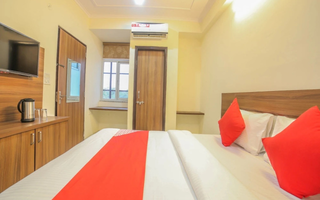 OYO 24565 Hotel Morgan