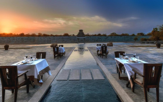 Evolve Back Hampi