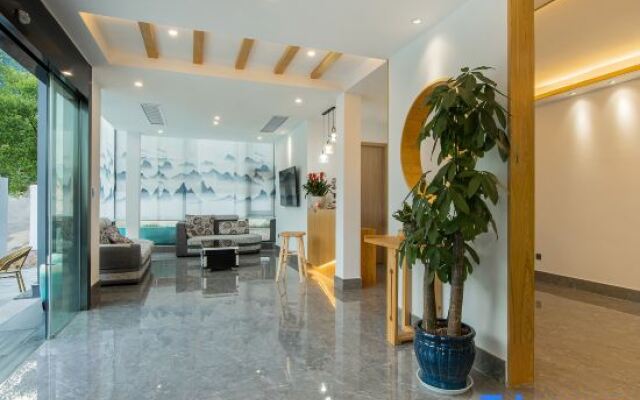 Yunshang Grassland Anji Suxi Landscape Homestay