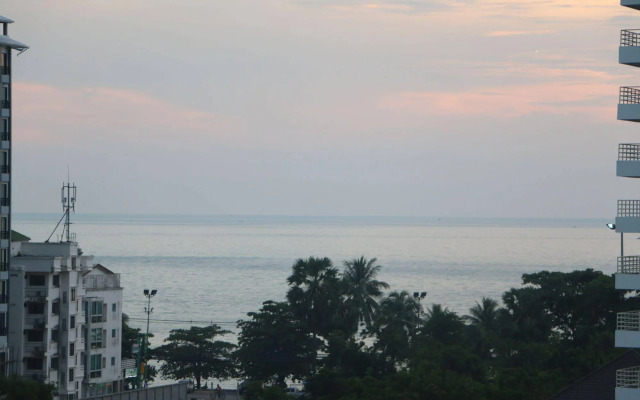 The Regizt Hotel Pattaya