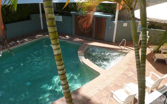 Kings Bay Apartments