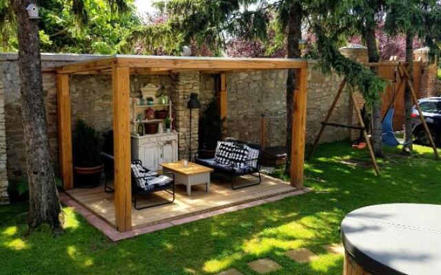 Belvárosi Kertesház